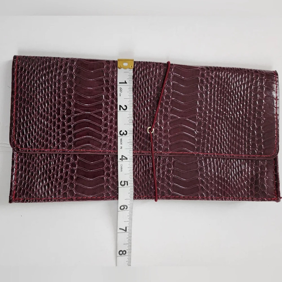Faux Snake Skin Envelope Wine Color Hand Bag Thin Purse Loop Closure Wallet - Picture 8 of 14